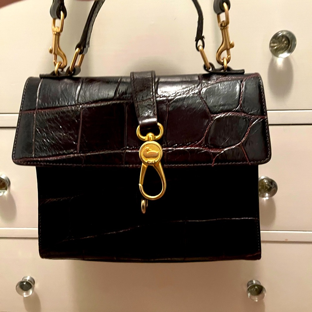Brown Dooney & Bourke Claire Croco Embossed Leather Satchel Great Used Condition